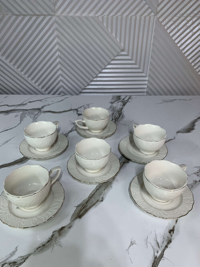 Tea cup and Saucer - Image 1