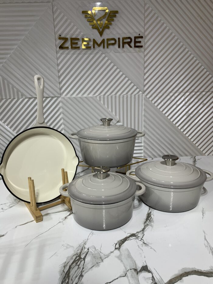 4PCS ENAMEL CAST IRON POT SET - Image 2