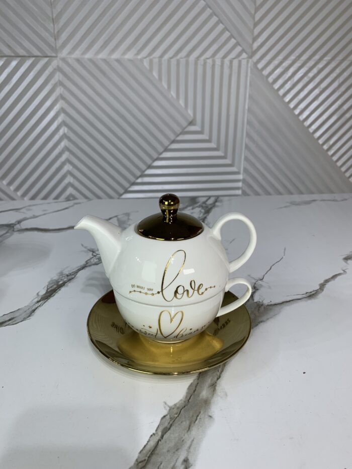 SINGLE TEA POT AND SAUCER - Image 1