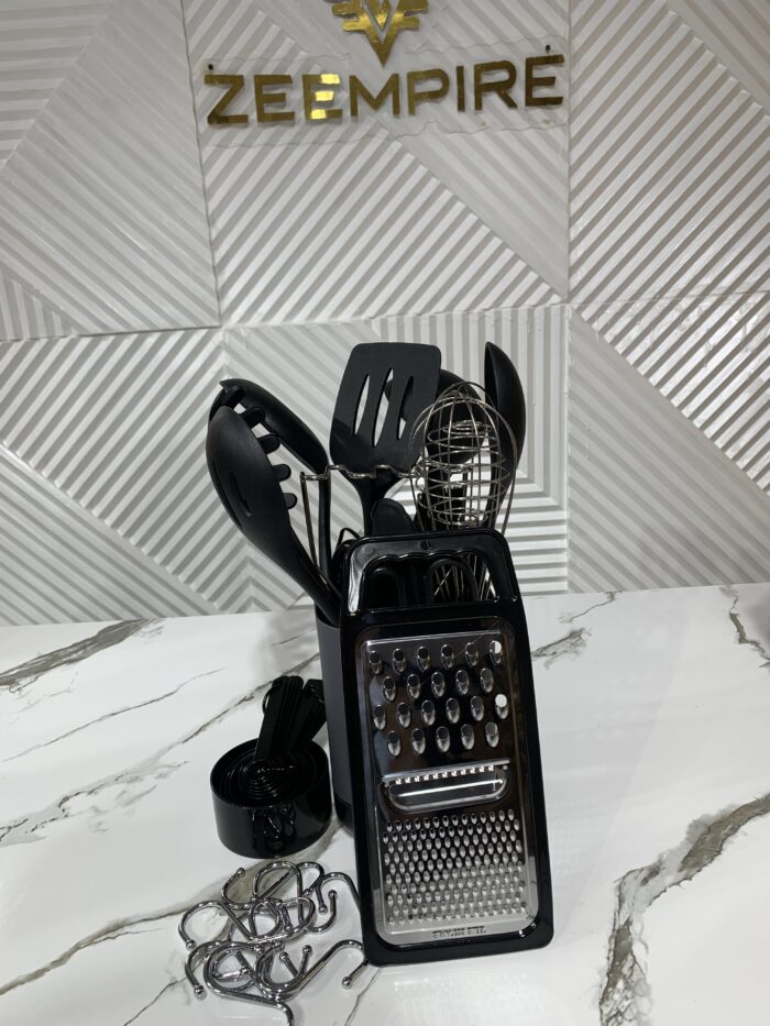 SMIRLY SILICONE SPOON SET - Image 1